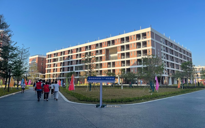 广州铁路职业技术学院_校园风光_学校景色