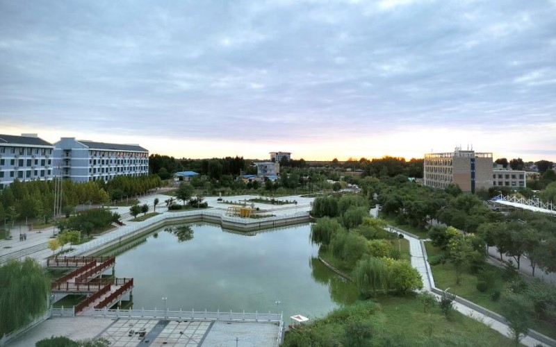 石家庄医学高等专科学校_校园风光_学校景色