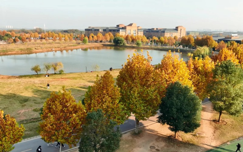 武汉晴川学院_校园风光_学校景色