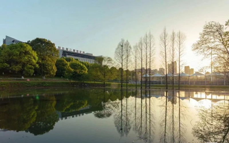 湖北第二师范学院_校园风光_学校景色