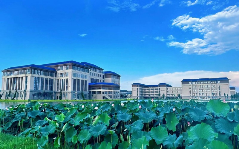 荆州学院_校园风光_学校景色