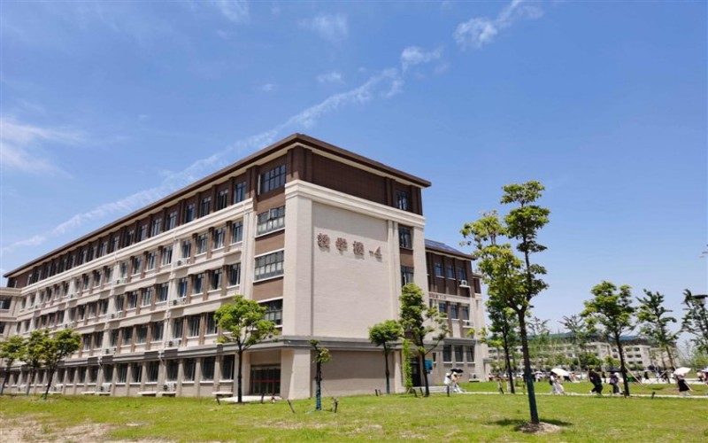 荆州学院_校园风光_学校景色