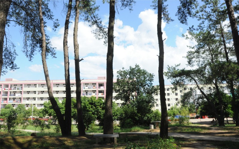 贺州学院_校园风光_学校景色