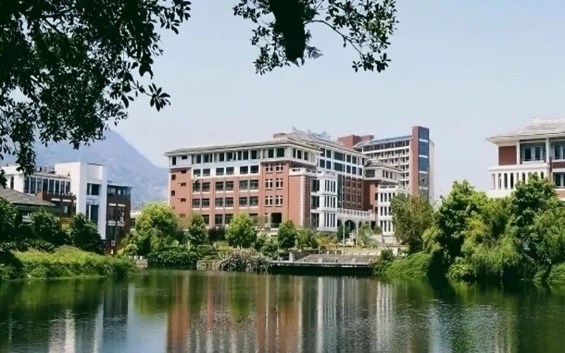 福建华南女子职业学院_校园风光_学校景色