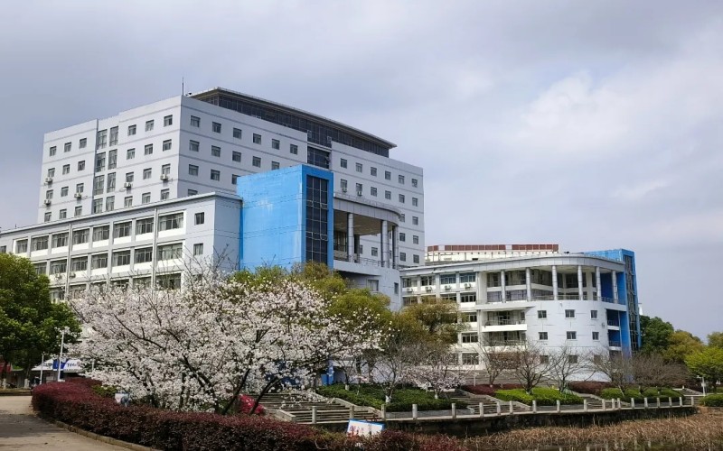 东华理工大学_校园风光_学校景色