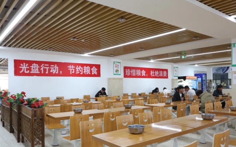 丽江师范高等专科学校_校园风光_学校景色