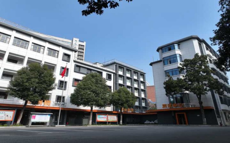 湘潭科技职业学院_校园风光_学校景色