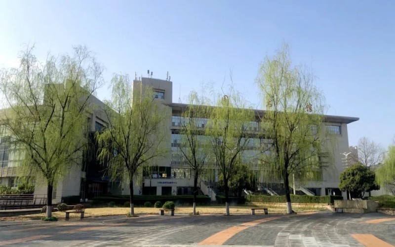 西安邮电大学_校园风光_学校景色