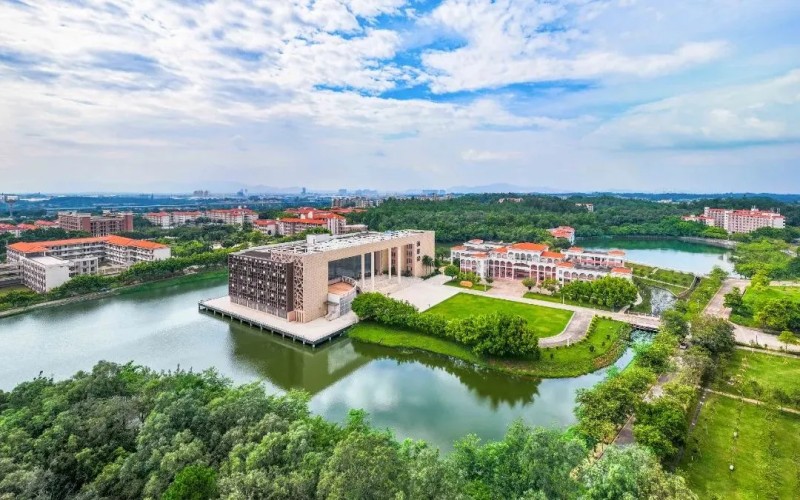 广东财经大学_校园风光_学校景色