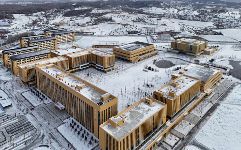 吉林电子信息职业技术学院_校园风光_学校景色