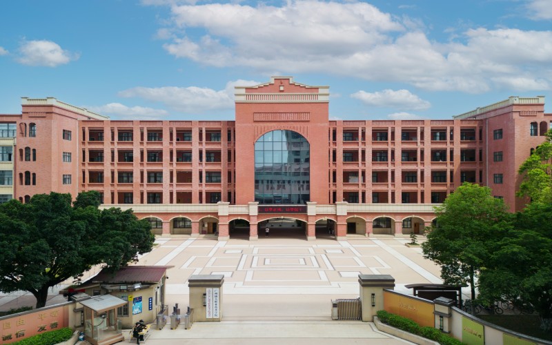 广州康大职业技术学院_校园风光_学校景色