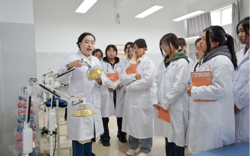 文山职业技术学院_校园风光_学校景色