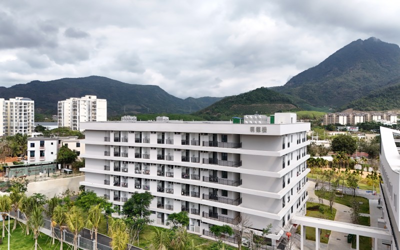三亚护理职业学院_校园风光_学校景色