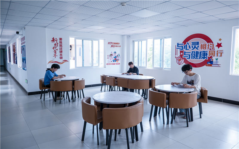 重庆城市职业学院_校园风光_学校景色