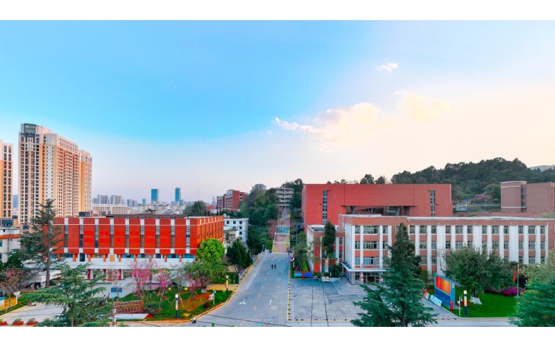 云南财经职业学院_校园风光_学校景色