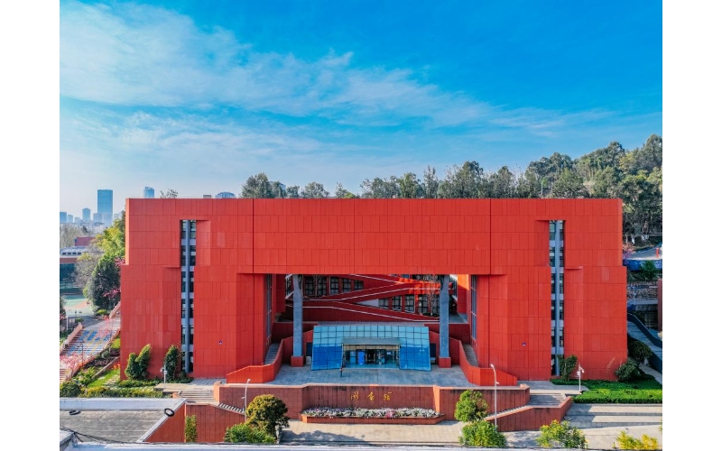 云南财经职业学院_校园风光_学校景色