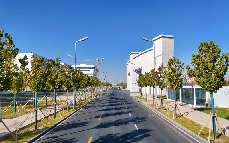 新疆工业学院_校园风光_学校景色