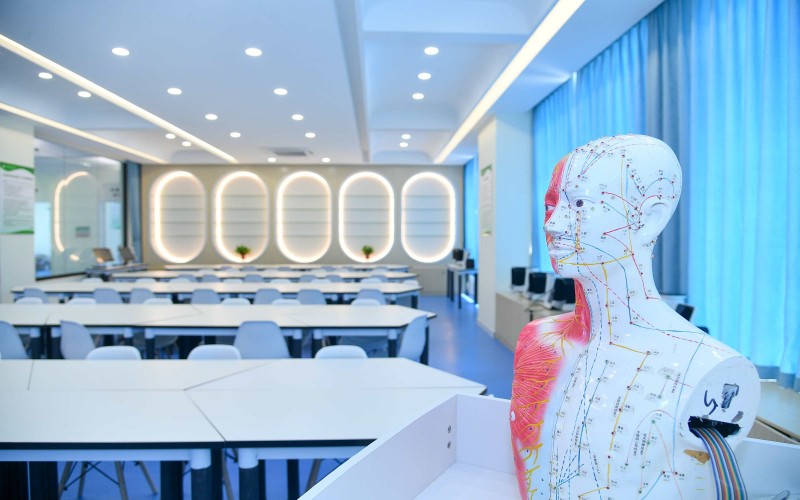 海南卫生健康职业学院_校园风光_学校景色