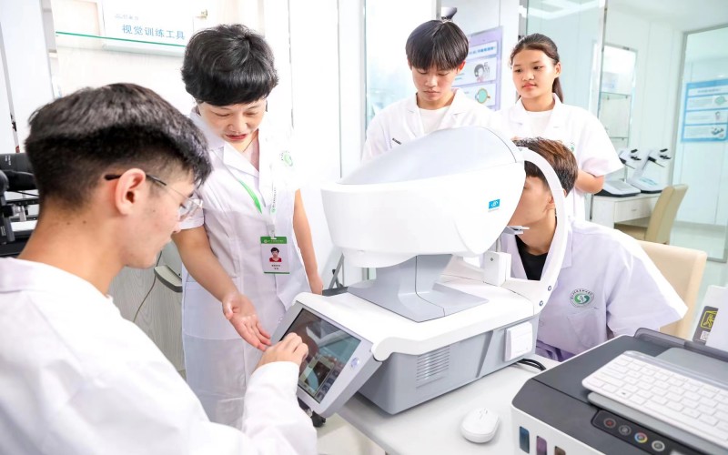 海南卫生健康职业学院_校园风光_学校景色