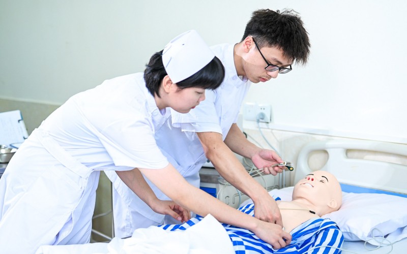 海南卫生健康职业学院_校园风光_学校景色
