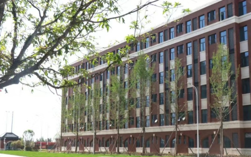 江西航空职业技术学院_校园风光_学校景色