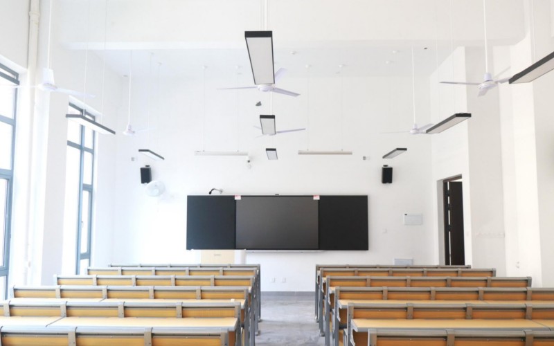 江西航空职业技术学院_校园风光_学校景色