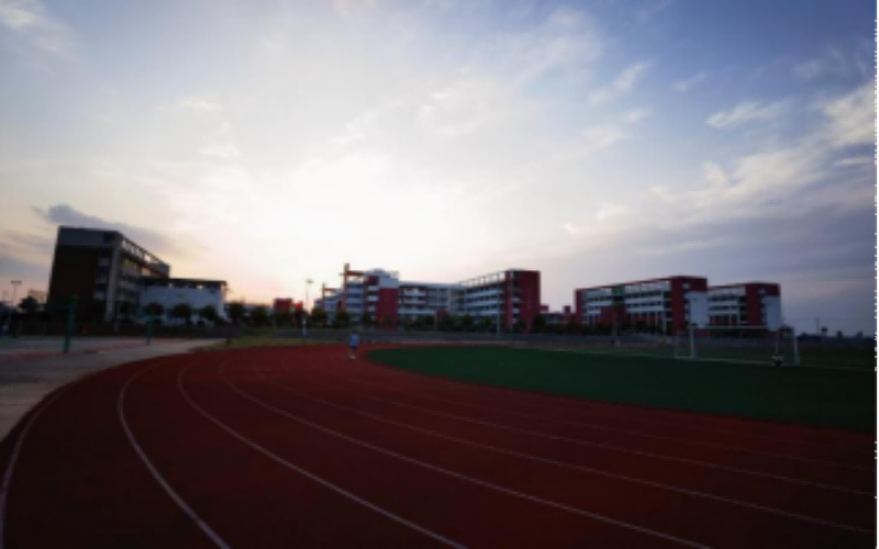 鹰潭卫生职业学院_校园风光_学校景色