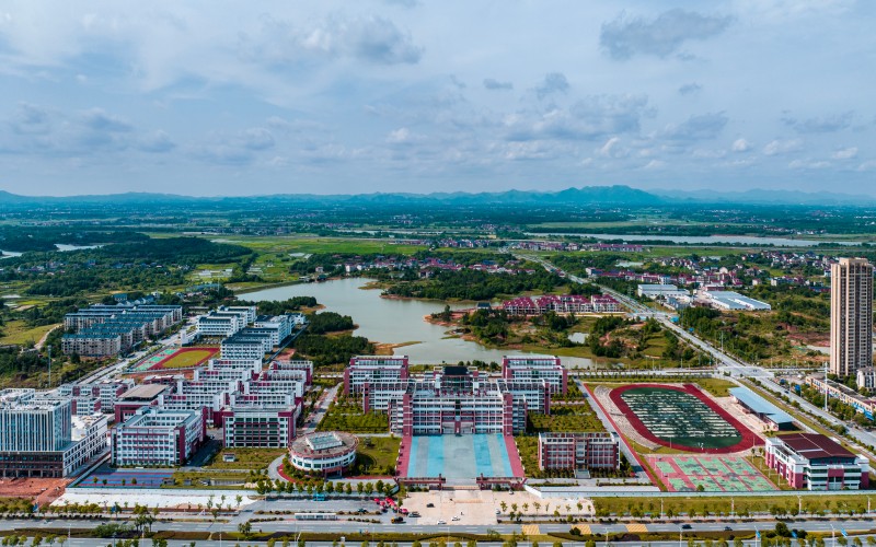 鹰潭卫生职业学院_校园风光_学校景色