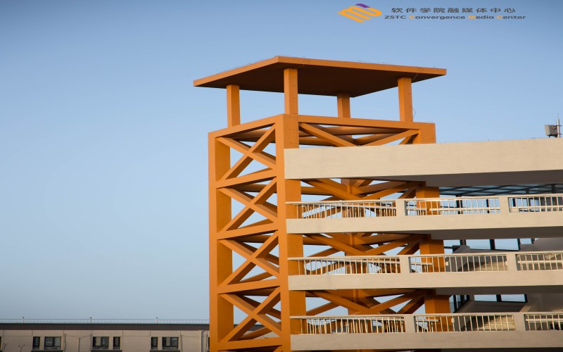郑州软件职业技术学院_校园风光_学校景色