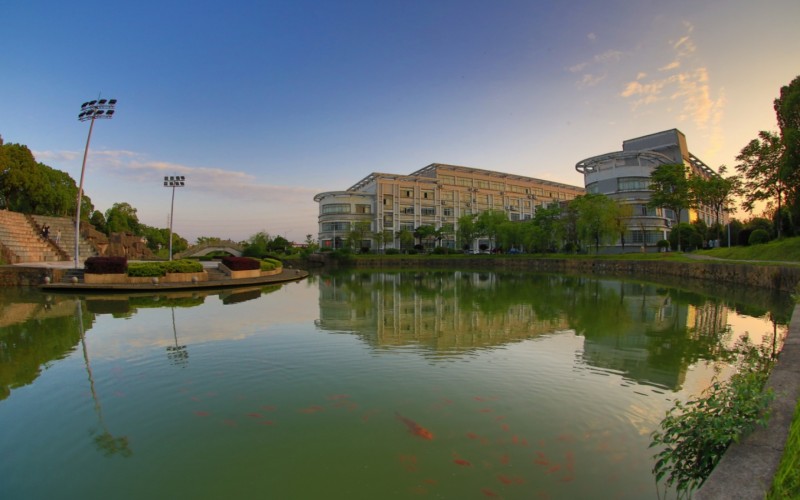 江西财经大学_校园风光_学校景色