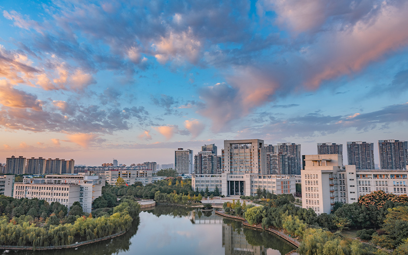 武汉交通职业学院_校园风光_学校景色
