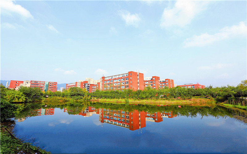 重庆电讯职业学院_校园风光_学校景色