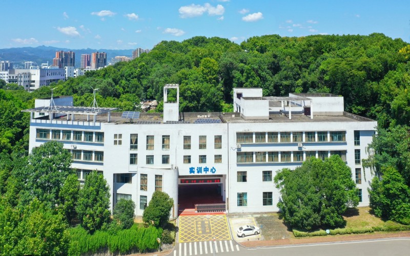 三峡电力职业学院_校园风光_学校景色