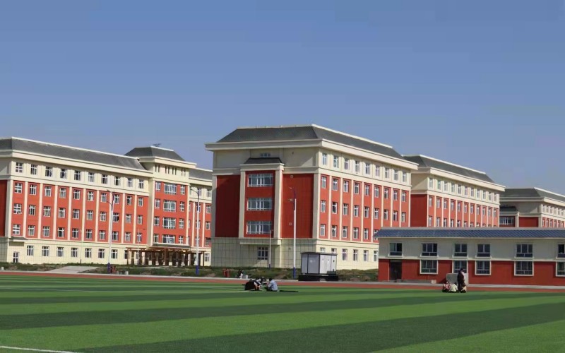 新疆石河子职业技术学院_校园风光_学校景色