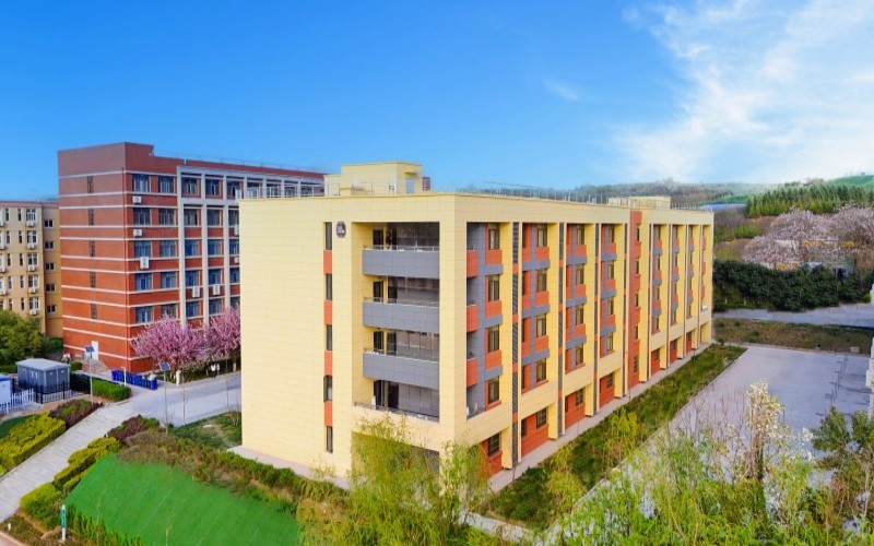 西安财经大学行知学院_校园风光_学校景色