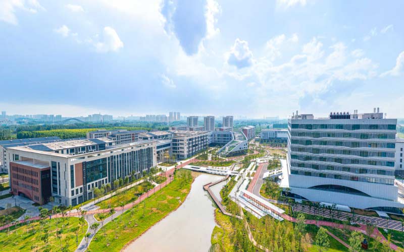 聊城大学东昌学院_校园风光_学校景色