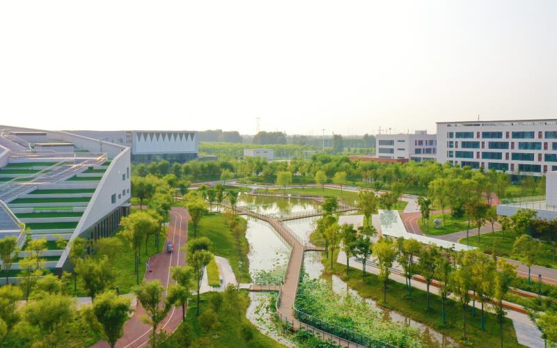 聊城大学东昌学院_校园风光_学校景色