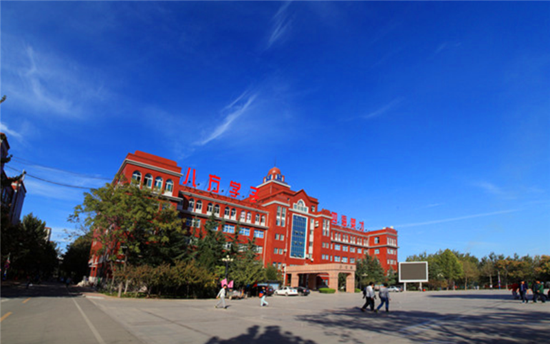 山东英才学院_主图