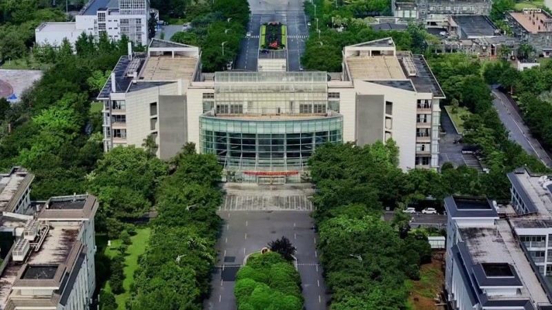 桂林旅游学院_主图
