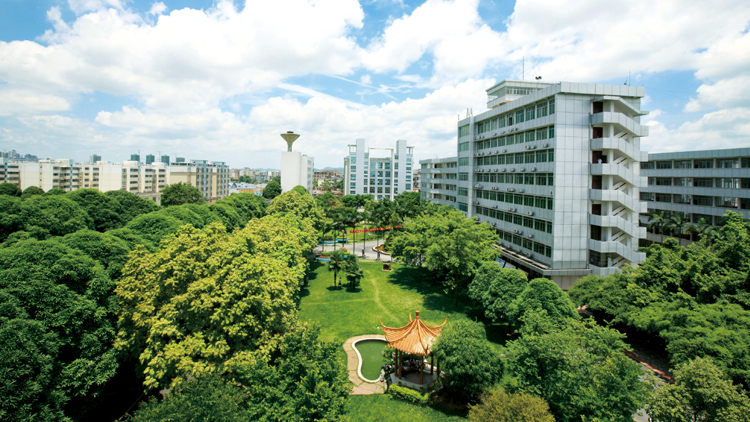 广西电力职业技术学院_主图