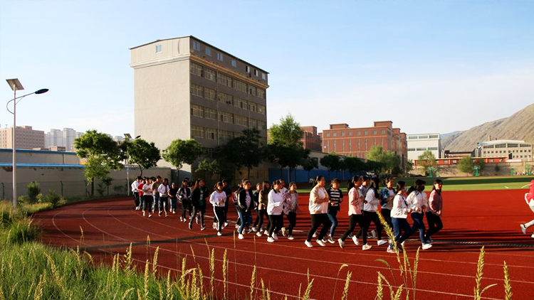 兰州科技职业学院_主图