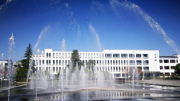 黄山学院_主图