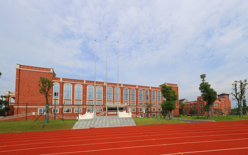 长沙医药健康职业学院- 12