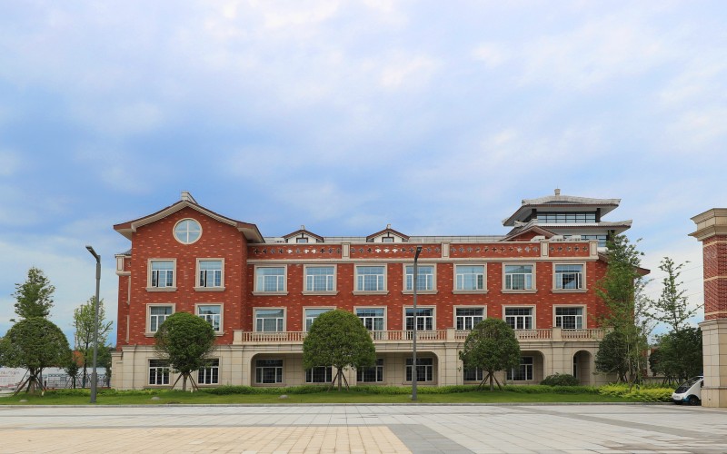 长沙医药健康职业学院- 34