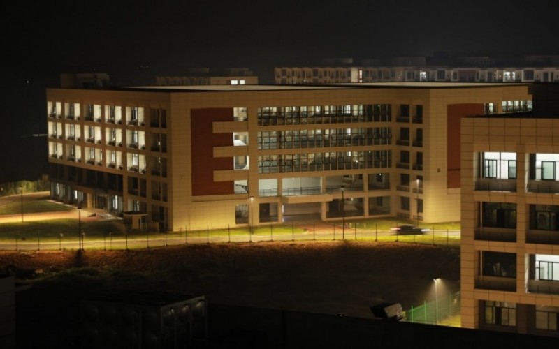 湖南吉利汽车职业技术学院-21