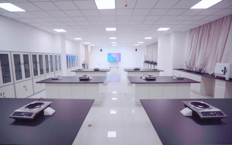 宜宾医药健康职业学院-8