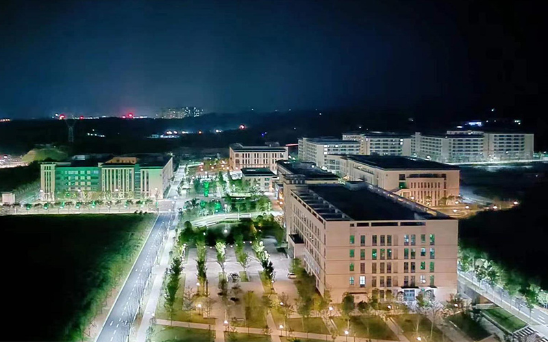 湖北三峡航空学院-48