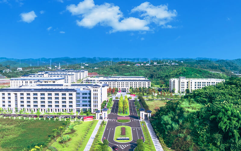 湖北三峡航空学院-43