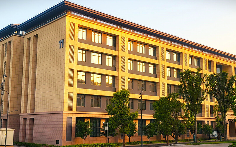 湖北三峡航空学院-54