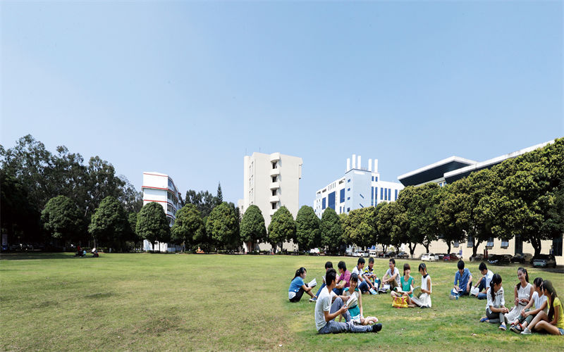 广西机电职业技术学院-校园风景